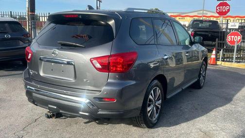 2019 Nissan Pathfinder SL