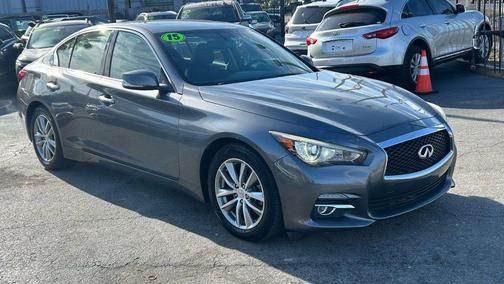 2015 INFINITI Q50 Premium