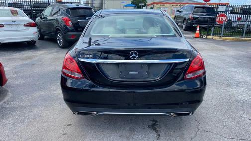 2015 Mercedes-Benz C-Class Sport