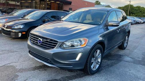 2016 Volvo XC60 T5 Drive-E Premier