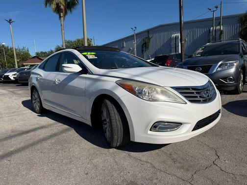 2012 Hyundai Azera Base