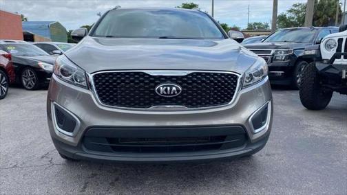 2017 Kia Sorento LX
