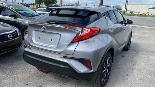 2018 Toyota C-HR XLE Premium