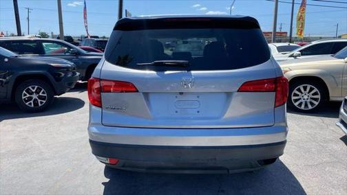 2016 Honda Pilot LX