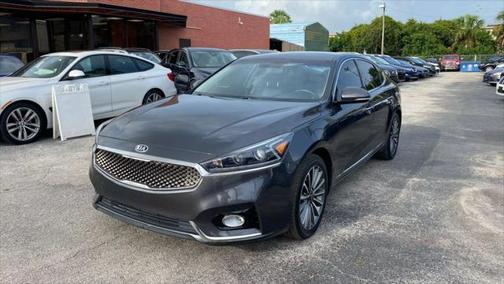 2017 Kia Cadenza Premium