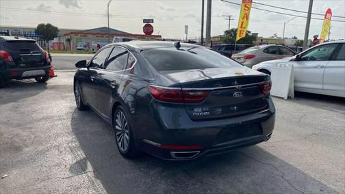 2017 Kia Cadenza Premium