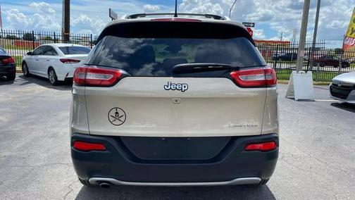 2014 Jeep Cherokee Sport
