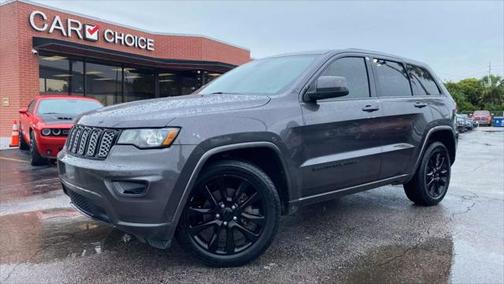 2017 Jeep Grand Cherokee Altitude