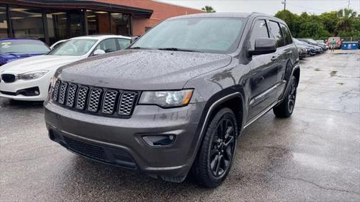 2017 Jeep Grand Cherokee Altitude
