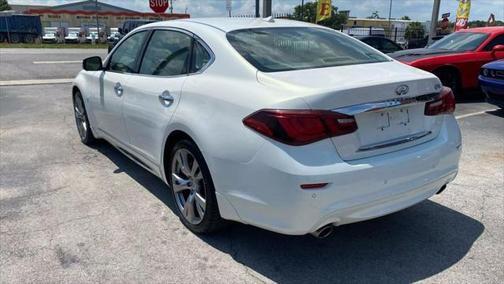 2015 INFINITI Q70L 3.7