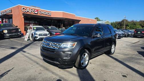 Shadow Black 2018 Ford Explorer XLT