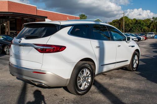 2020 Buick Enclave FWD Essence