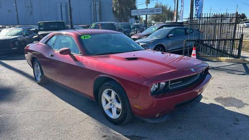 2010 Dodge Challenger SE