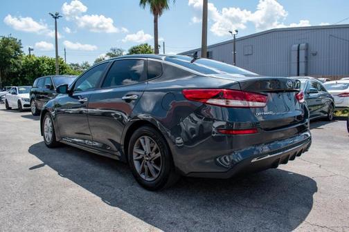2020 Kia Optima LX