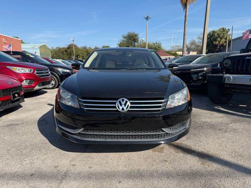 2013 Volkswagen Passat 2.5 SE