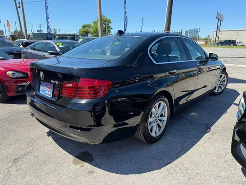 2015 BMW 528 528i Sedan 4D