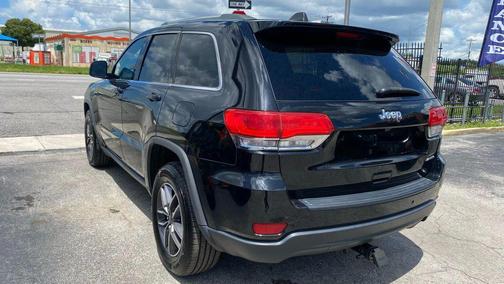 2019 Jeep Grand Cherokee Laredo