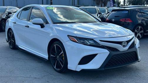 2019 Toyota Camry SE