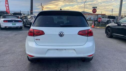 2016 Volkswagen Golf GTI 2.0T Autobahn w/Performance Package 4-Door