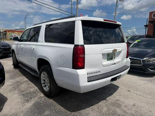 2018 Chevrolet Suburban LT