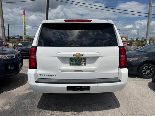 2018 Chevrolet Suburban LT