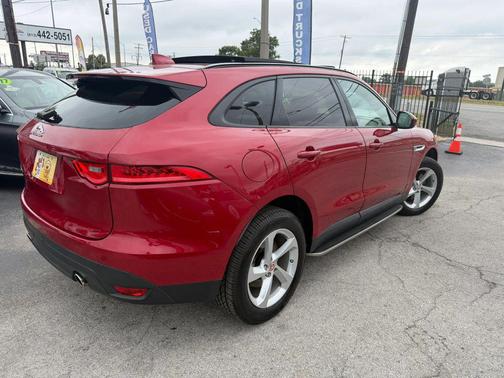 2017 Jaguar F-PACE 35t Premium