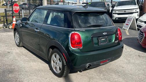 2017 MINI Hardtop Cooper