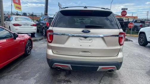 2017 Ford Explorer sport