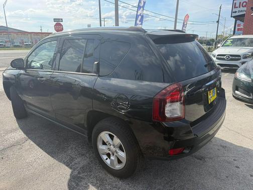 Black Clearcoat 2014 Jeep Compass Latitude