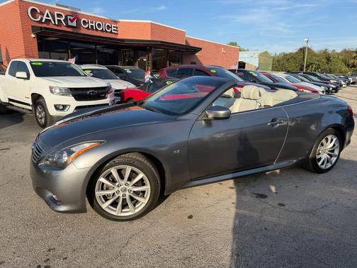 2015 INFINITI Q60 Base