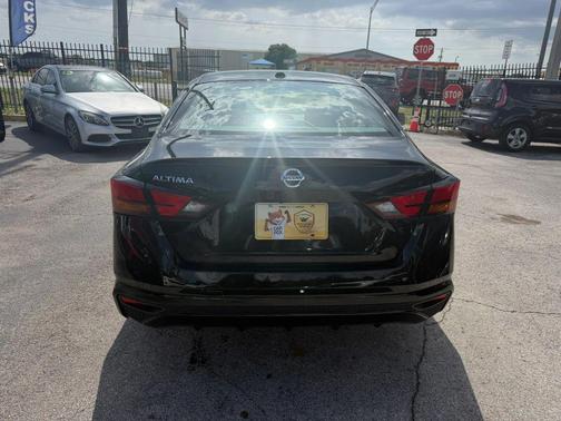 Black 2020 Nissan Altima S FWD