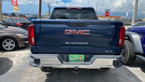 2021 GMC Sierra 1500 SLT