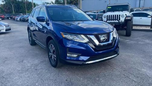 2017 Nissan Rogue SL