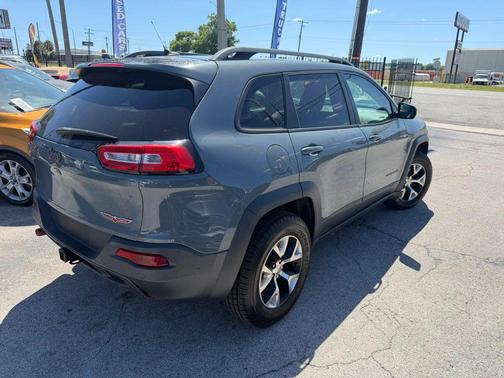 2014 Jeep Cherokee Sport
