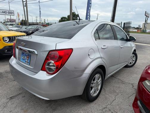 2013 Chevrolet Sonic LT