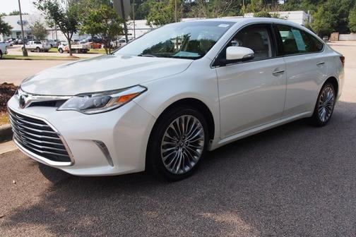 2018 Toyota Avalon LIMITED