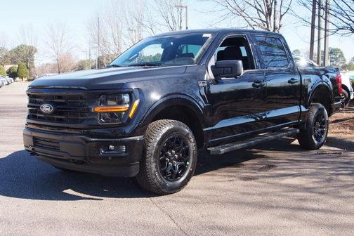 Black Metallic 2026 Ford F-150 XLT