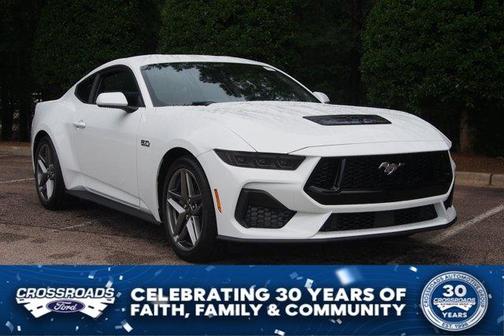 Oxford White 2026 Ford Mustang GT