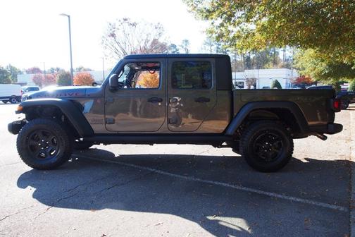 2021 Jeep Gladiator MOJAVE