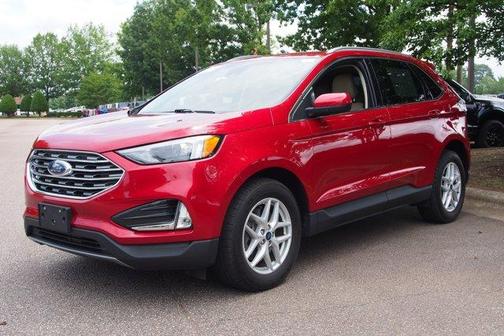 Red Metallic 2022 Ford Edge SEL