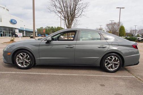 2021 Hyundai SONATA SEL