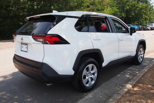 Ice 2024 Toyota RAV4 LE