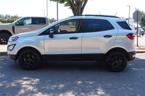 2022 Ford EcoSport SES