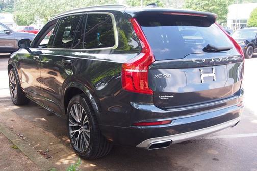 2021 Volvo XC90 T6 MOMENTUM 7 PASSENGER