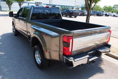 2023 Ford F-350 KING RANCH