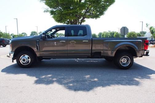 2023 Ford F-350 KING RANCH