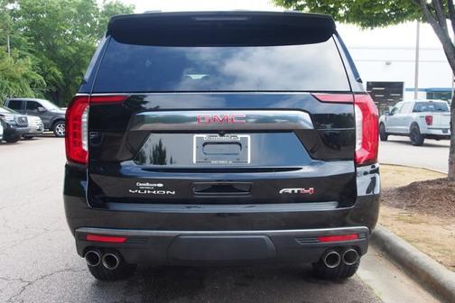 2024 GMC Yukon AT4
