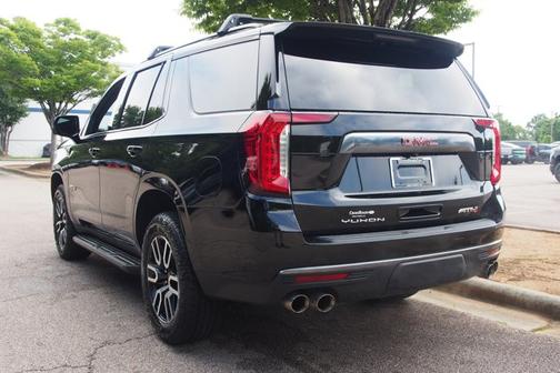 2024 GMC Yukon AT4