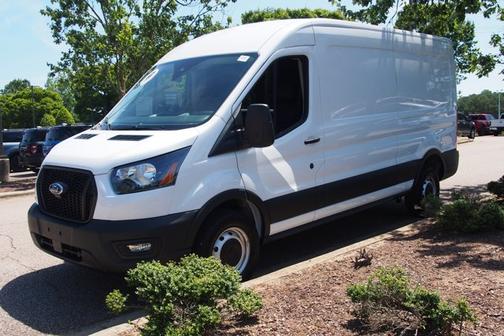 2025 Ford Transit-250 148 WB MEDIUM ROOF CARGO