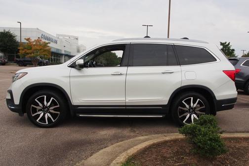 2022 Honda Pilot TOURING 7-PASSENGER
